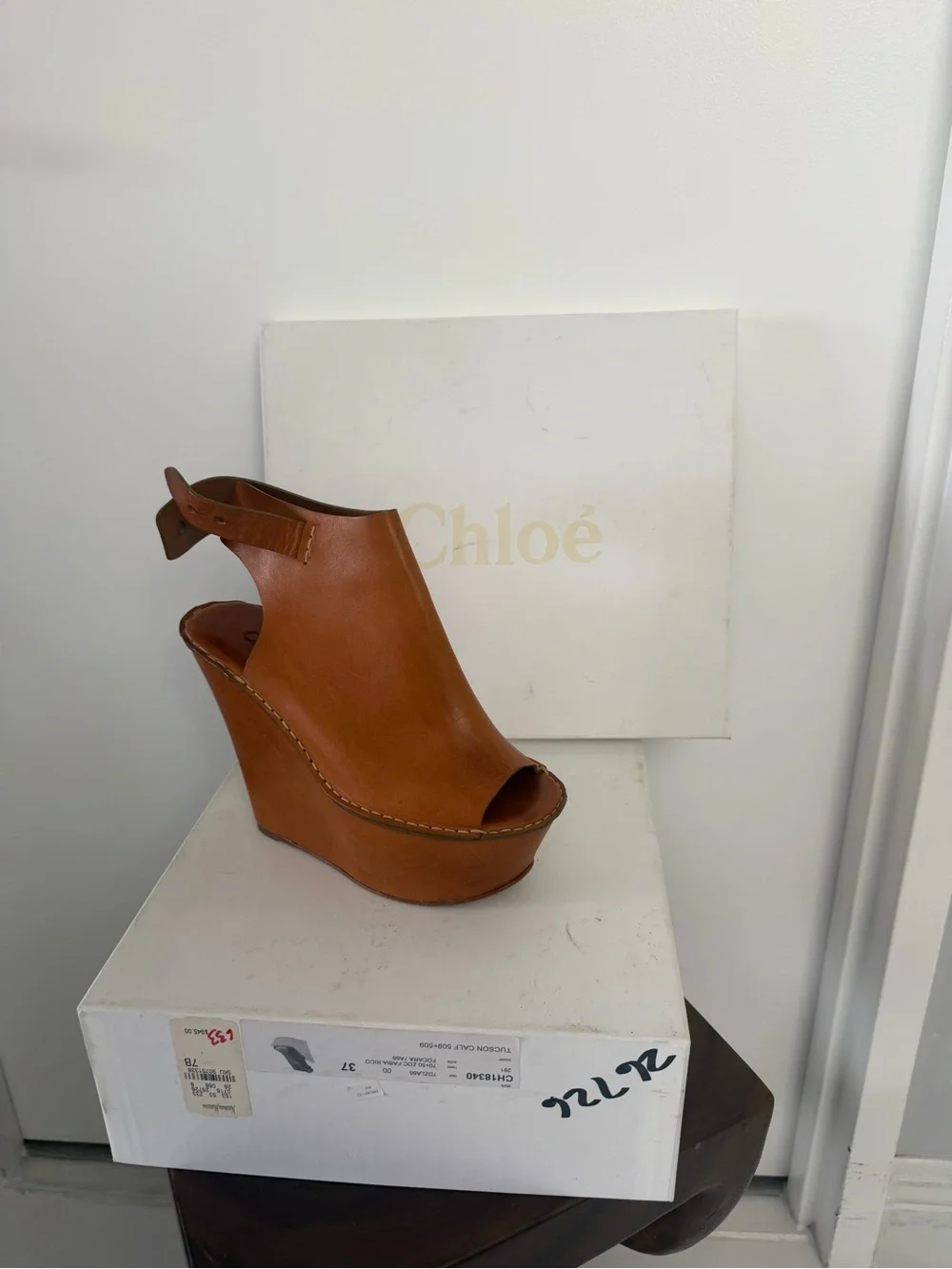 Chloé Tan Leather Peep-Toe Platform Sandals